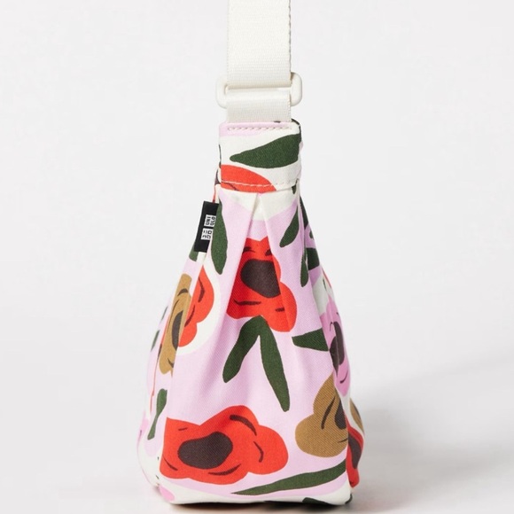 Uniqlo-Marimekko collaboration 2024 Summer Limited edition collection - Picture 3 of 10